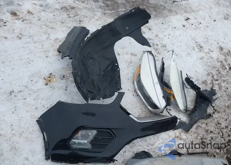 2017 Ford Escape Se z USA, uszkodzony, nr VIN 1FMCU9GD0HUA79085